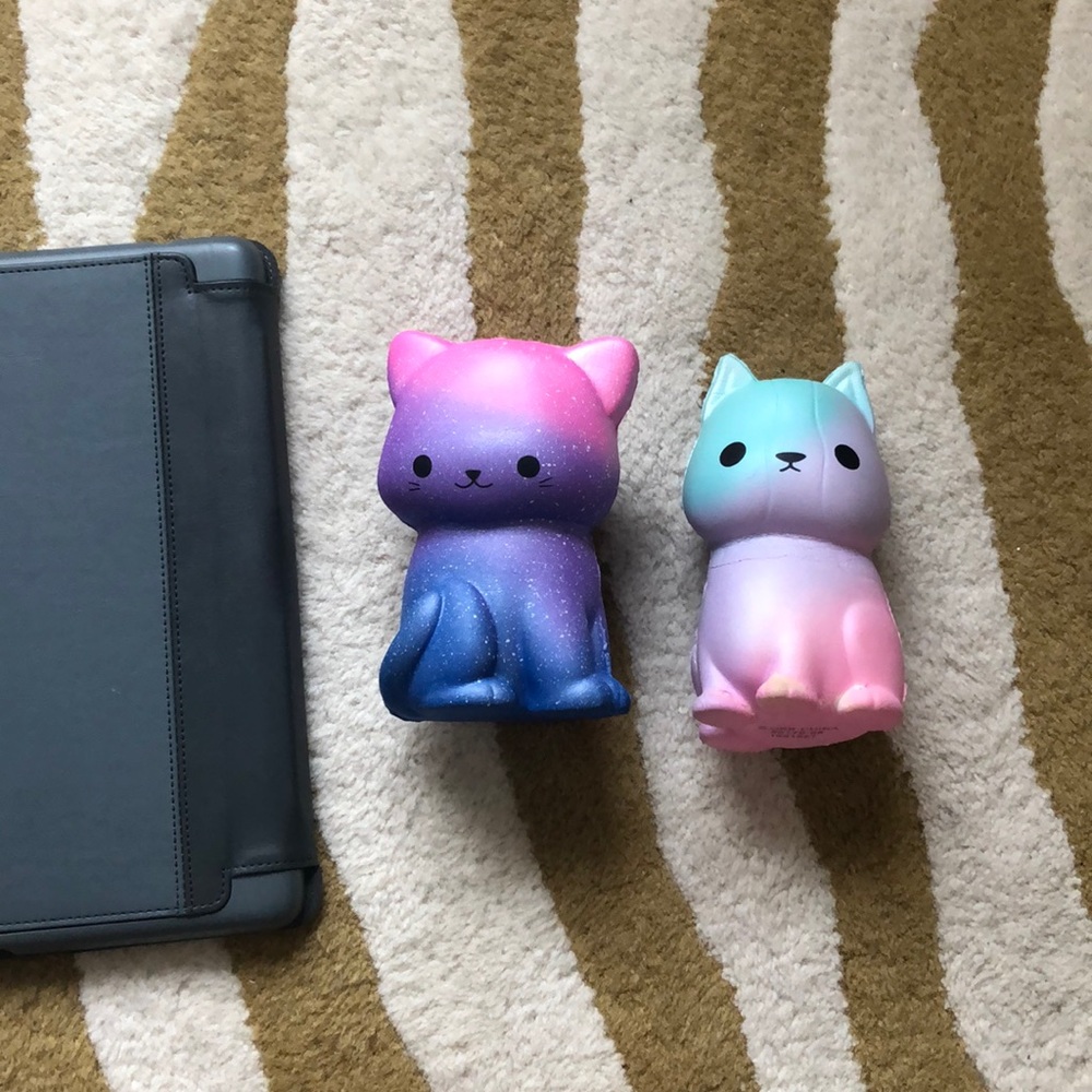2 squishys set